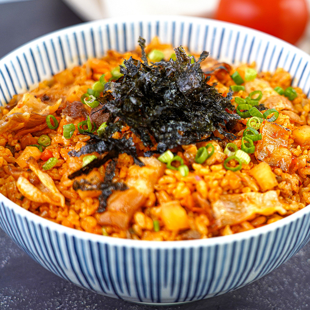 한품-대패삼겹깍두기볶음밥300g